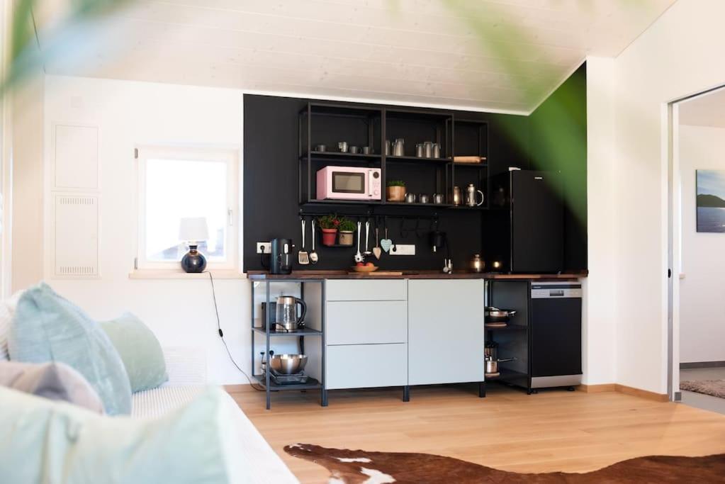 Exklusives Design-Apartment & Sauna Warngau Buitenkant foto