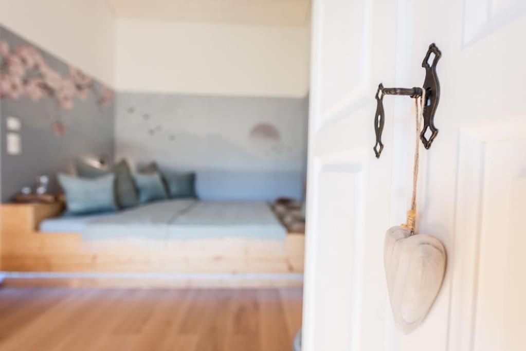 Exklusives Design-Apartment & Sauna Warngau Buitenkant foto